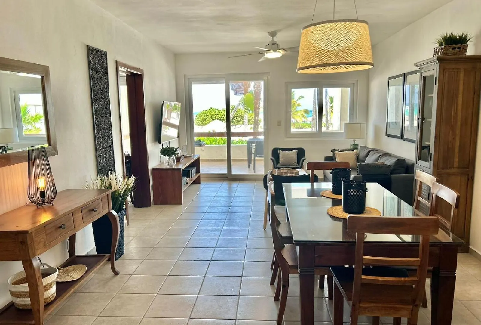 Stanza Mare B-201, Beach Front Bavaro,,Best View, Fully Equipped, Private Beach, 3-R 3-B, Bavaro, プンタ・カナ
