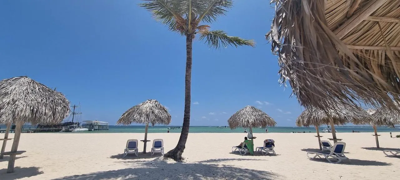 Stanza Mare B-201, Beach Front Bavaro,,Best View, Fully Equipped, Private Beach, 3-R 3-B, Bavaro, 푼타 카나 0*,